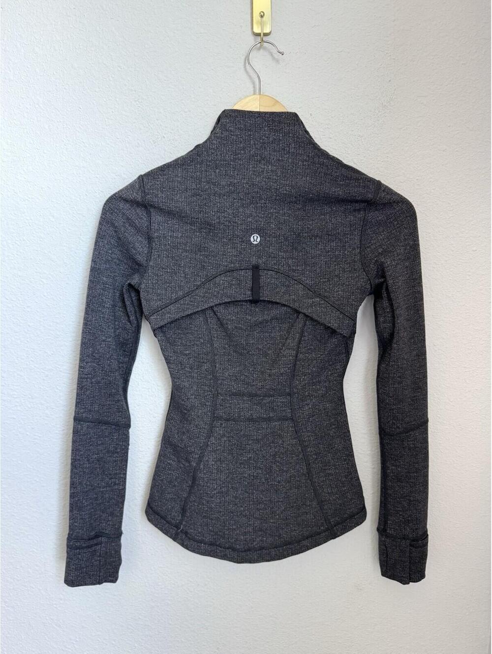 Lululemon Sz 2 Define Luon Jacket Heathered Black Full Zip Fitted Performance
